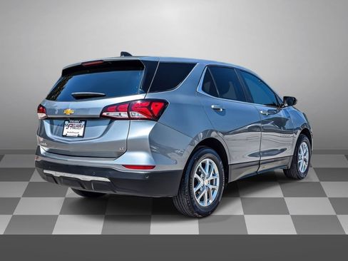 Used 2024 Chevrolet Equinox LT FWD image 6