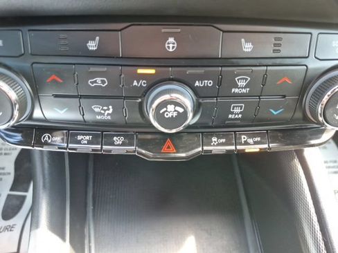Used 2023 Dodge Durango GT AWD/4WD image 32