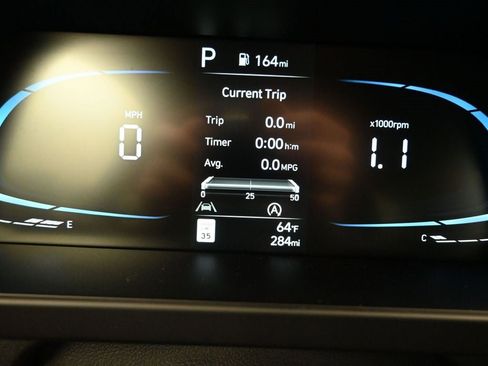 New 2026 Hyundai Elantra SE image 15