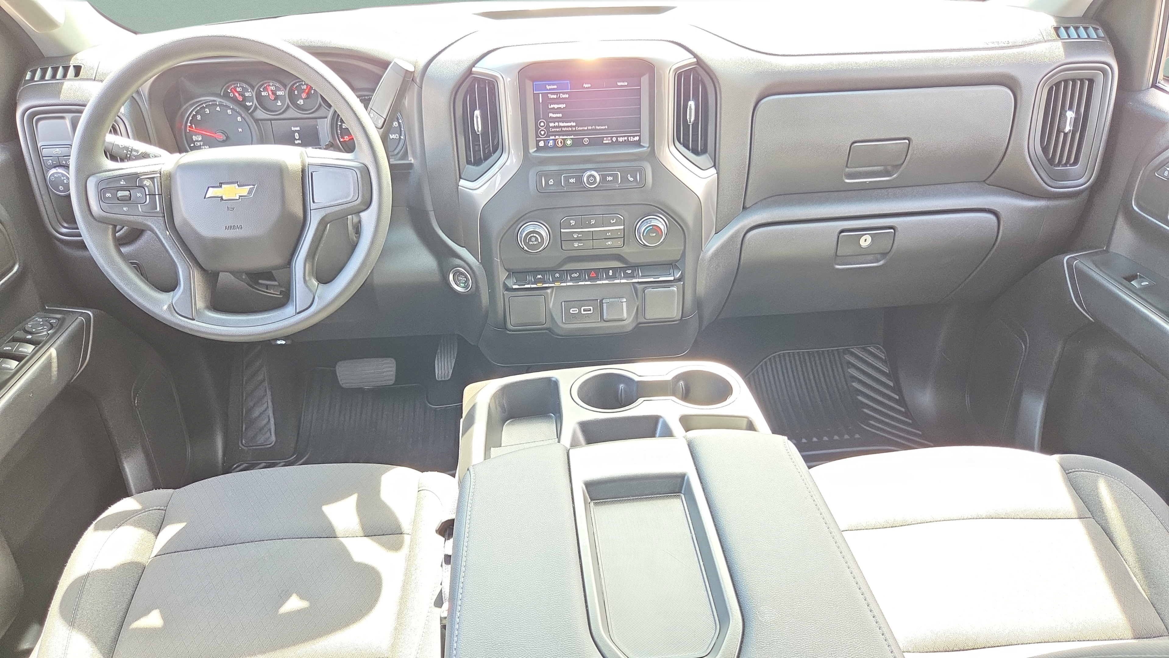 Used 2026 Chevrolet Silverado 1500 Custom RWD image 12