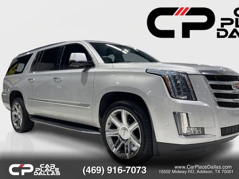 Used 2020 Cadillac Escalade ESV Luxury RWD image 7