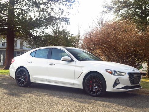 Used 2021 Genesis G70 3.3T w/ Prestige Package image 6