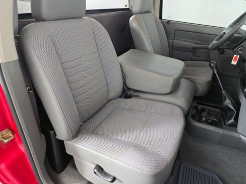 Used 2006 Dodge Ram 1500 Truck ST w/ V6 Value Group image 31