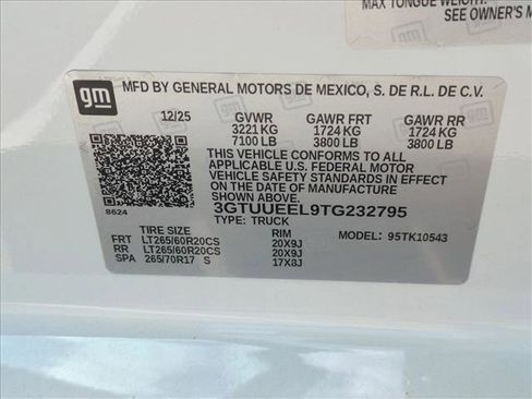 New 2026 GMC Sierra 1500 AT4 w/ AT4 Premium Package image 18