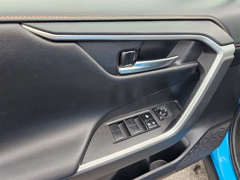 Used 2019 Toyota RAV4 Adventure image 20