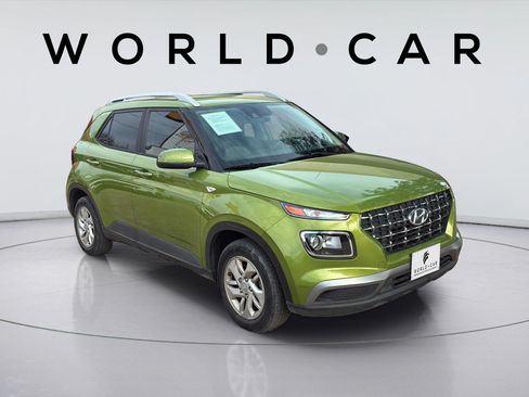 Used 2020 Hyundai Venue SEL FWD image 1