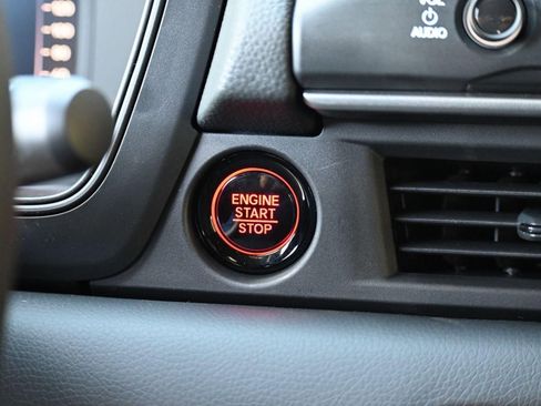 New 2026 Honda Pilot Sport image 36