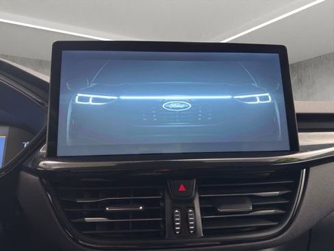 Used 2023 Ford Escape ST-Line w/ Tech Pack #1 image 18