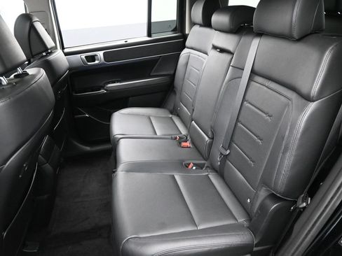 Used 2024 Hyundai Santa Fe Limited FWD image 30