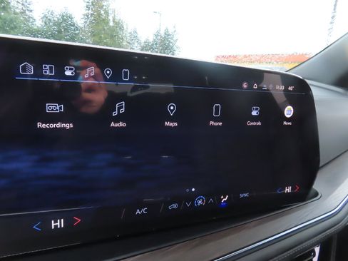 New 2026 Chevrolet Tahoe LS w/ LPO, Dark Essentials Package AWD/4WD image 23