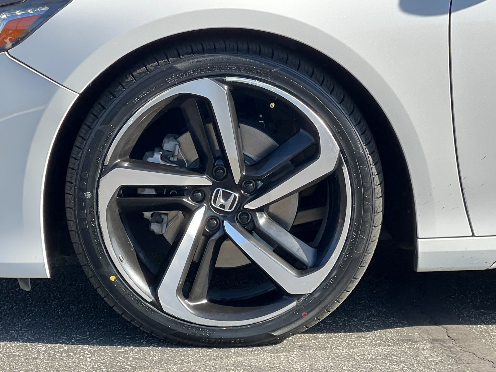 Used 2020 Honda Accord Sport image 23