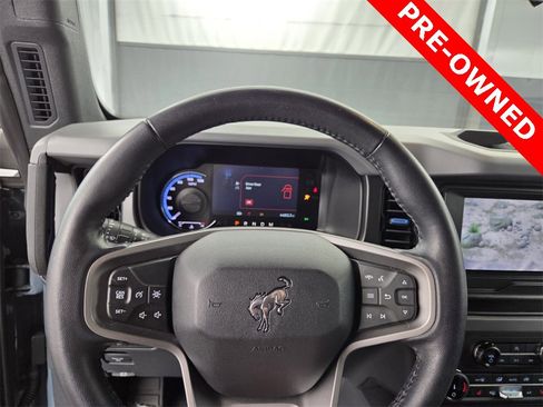 Used 2022 Ford Bronco Black Diamond w/ Sasquatch Package image 26