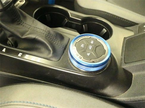 Certified 2022 Ford Bronco Black Diamond image 17