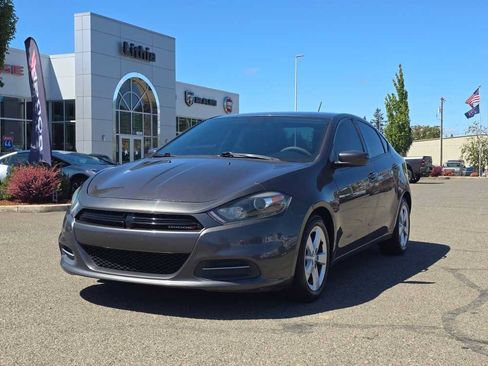 Used 2015 Dodge Dart SXT FWD image 1