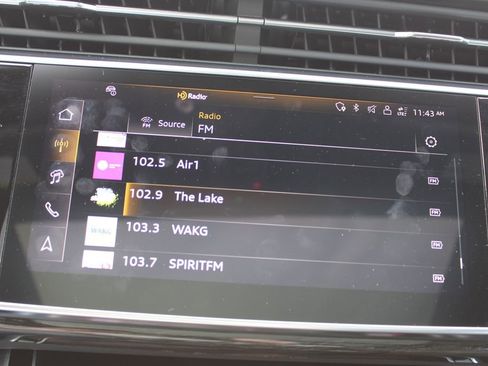 Certified 2025 Audi Q7 2.0T Premium Plus image 17