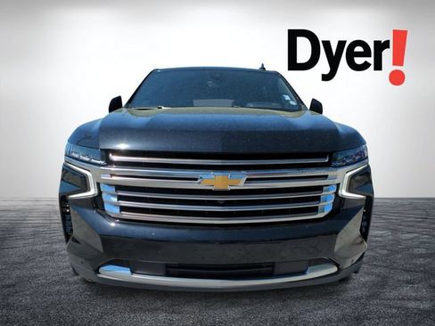 Used 2022 Chevrolet Suburban High Country AWD/4WD image 9