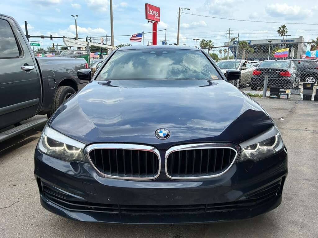 Used 2018 BMW 540i xDrive AWD/4WD image 1