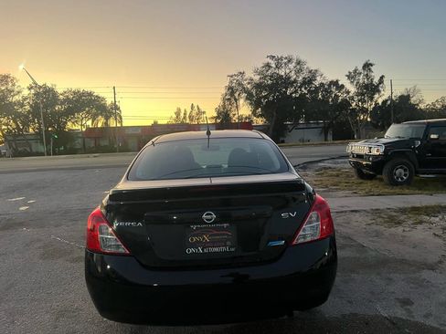Used 2013 Nissan Versa 1.6 S Plus 4dr Sedan image 7