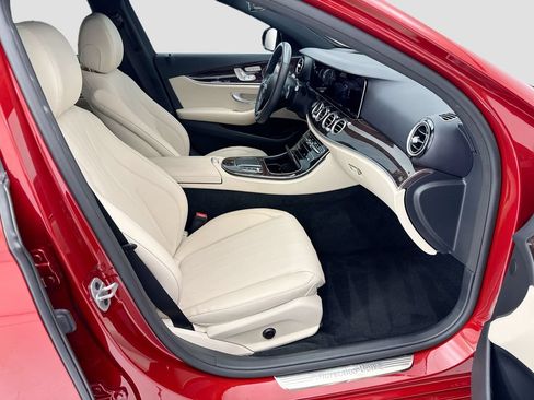 Certified 2022 Mercedes-Benz E 350 Sedan image 19