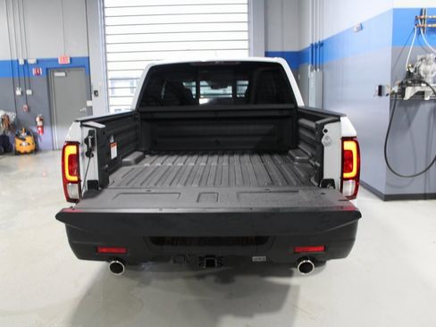 New 2026 Honda Ridgeline RTL image 16