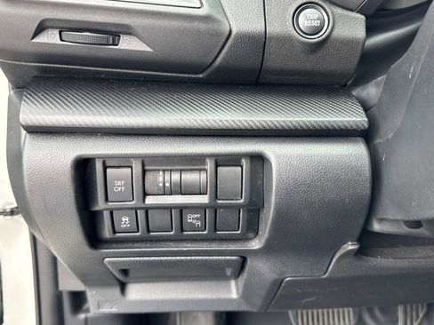 Used 2019 Subaru Crosstrek 2.0i Premium image 48