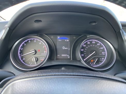 Used 2023 Toyota Camry SE FWD image 22