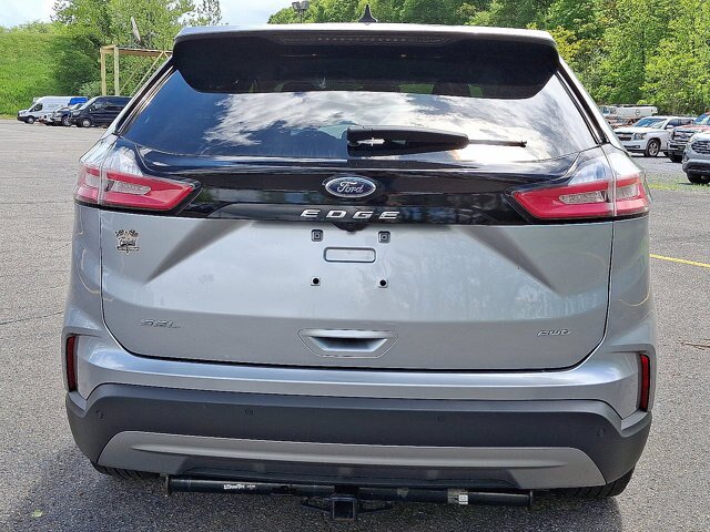 Certified 2022 Ford Edge SEL w/ Convenience Package AWD/4WD image 5