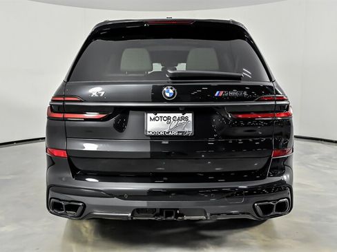 Used 2025 BMW X7 M60i AWD/4WD image 9
