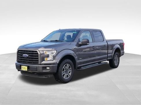 Used 2016 Ford F150 XLT w/ Equipment Group 302A Luxury image 3