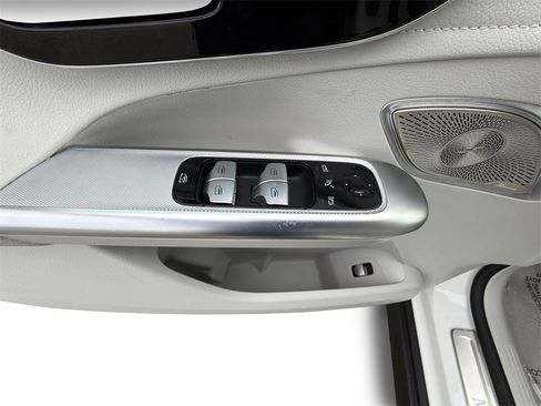 Used 2023 Mercedes-Benz EQE 350+ 4MATIC SUV image 12