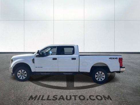 Used 2018 Ford F250 XLT AWD/4WD image 9