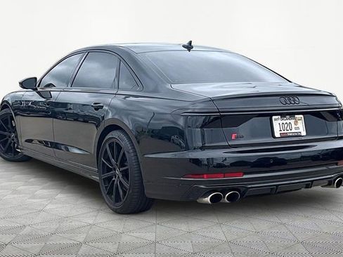 Used 2024 Audi S8 w/ S8 Comfort Plus Package AWD/4WD image 12
