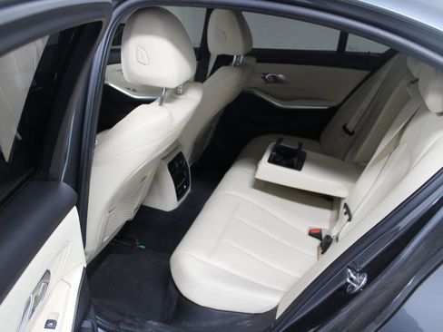 Used 2019 BMW 330i xDrive Sedan image 17