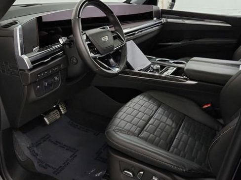 Certified 2025 Cadillac Escalade V image 13