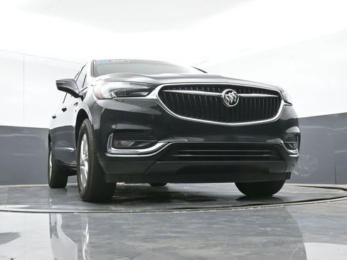 Used 2018 Buick Enclave Essence image 49