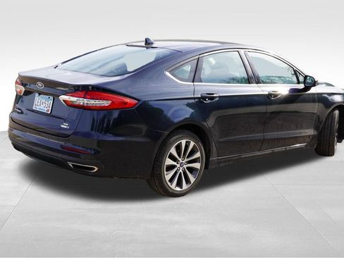 Used 2020 Ford Fusion SE AWD/4WD image 3