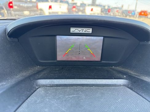 Used 2017 Ford Escape SE image 16