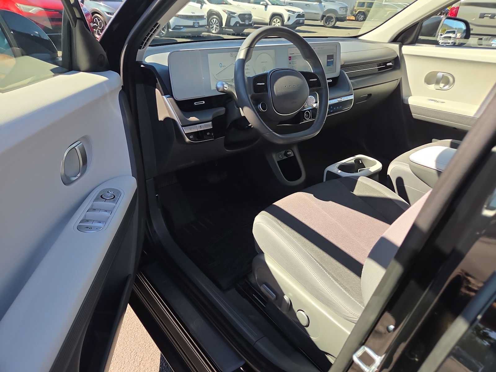 Used 2024 Hyundai Ioniq 5 SE RWD image 10