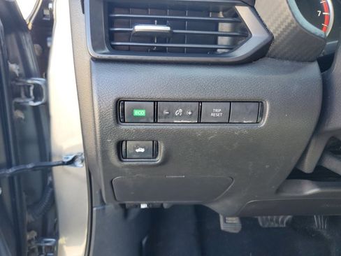 Used 2021 Nissan Sentra S image 18