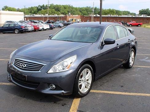 Used 2012 INFINITI G37 x Sedan w/ Premium Pkg AWD/4WD image 2