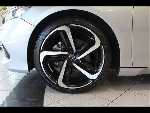 Certified 2022 Honda Accord Sport image 9