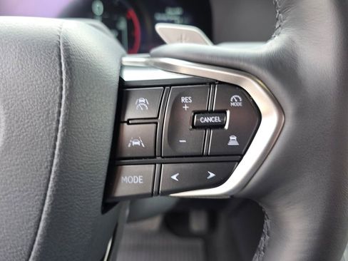 Used 2024 Lexus GX 550 image 21