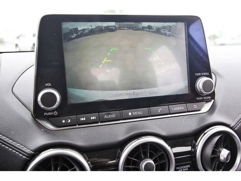 Used 2022 Nissan Sentra SV FWD image 18