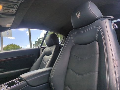 Used 2017 Maserati GranTurismo Convertible image 14
