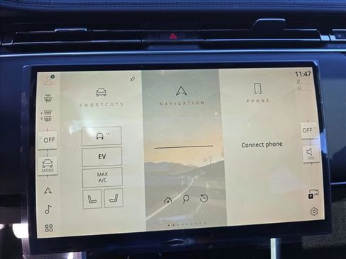 New 2025 Land Rover Range Rover SE image 21