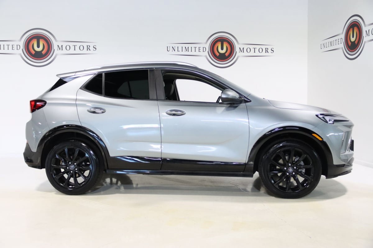 Used 2026 Buick Encore GX Sport Touring AWD/4WD image 32