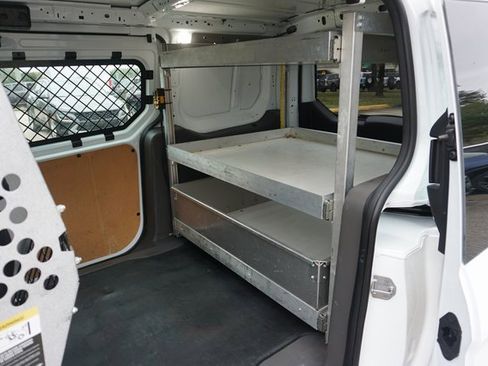 Used 2020 Ford Transit Connect XLT image 7