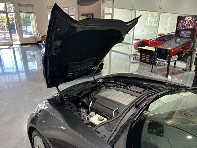 Used 2017 Chevrolet Corvette Stingray Coupe RWD image 27