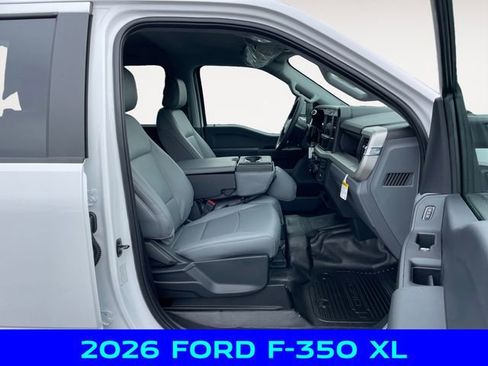 New 2026 Ford F350 XL w/ XL Chrome Package image 15