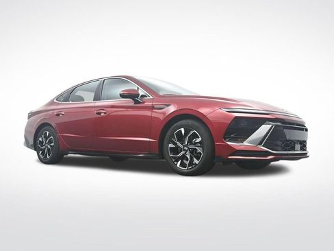 Used 2025 Hyundai Sonata SEL image 32